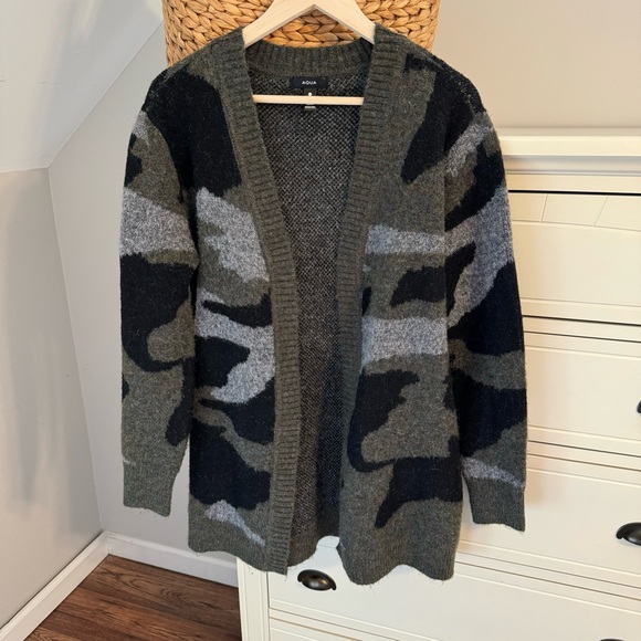 Aqua Camo Cardigan - Picture 1 of 5